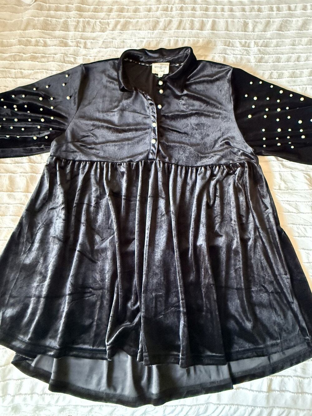 Umgee Velvet Tunic Top Women's M Black Beaded Babydoll Swing Collared 3/4 Sleeve